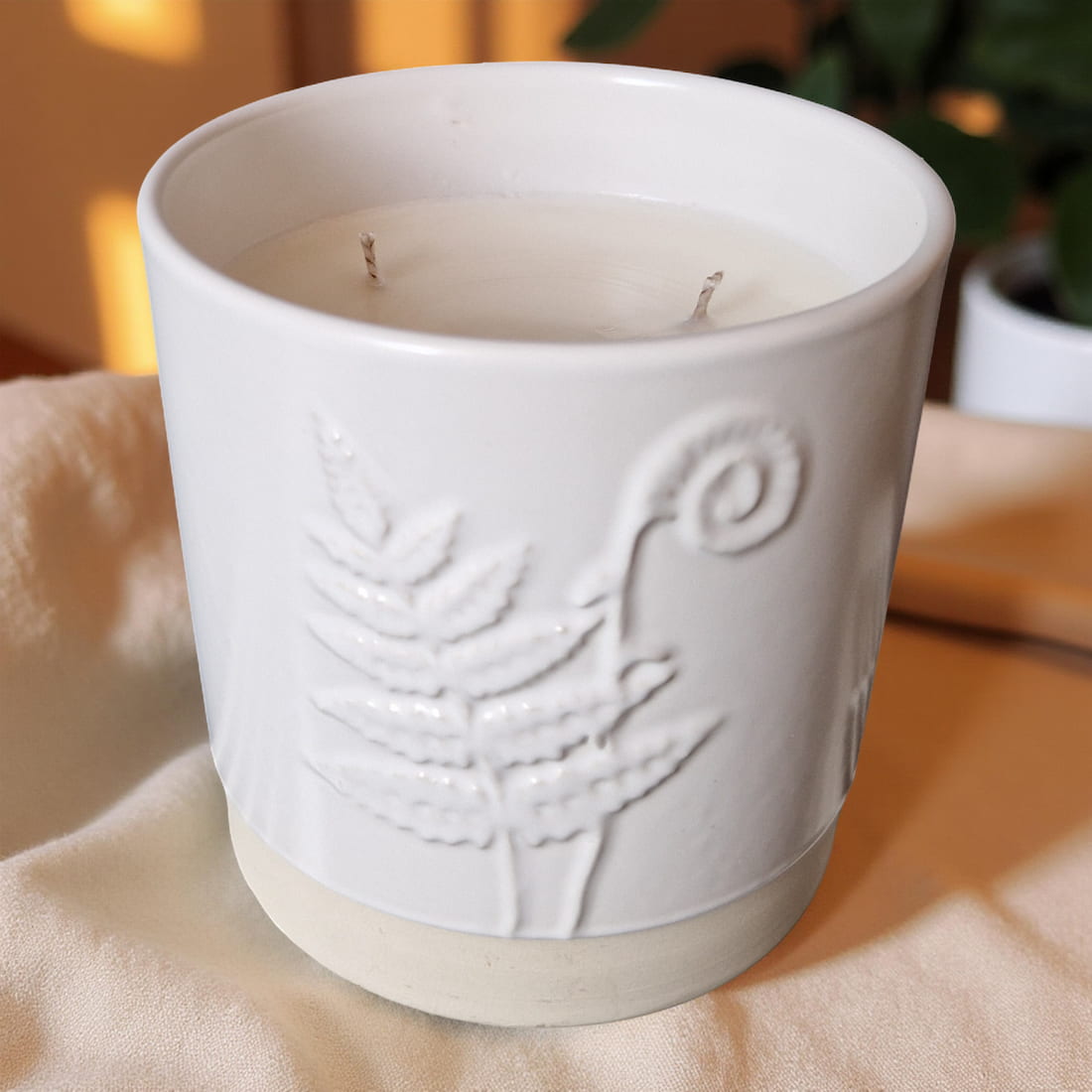 3-Wick Candle in White Ceramic Fern Pot | Velvet Tonka-2
